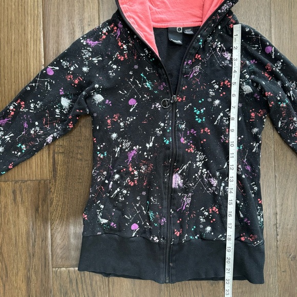 Kids Bench Sweater - Picture 6 of 9